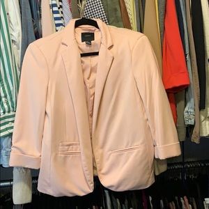 Soft pink blazer forever 21 m